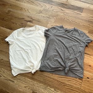 Madewell tie front t- shirts. Set of 2. XS